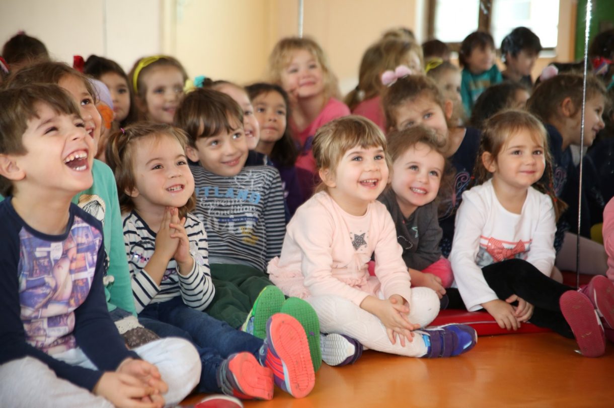 OKULUMUZDA TİYATRO