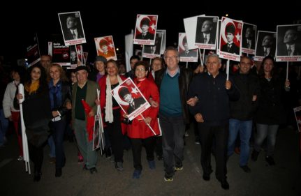 29 EKİM CUMHURİYET YÜRÜYÜŞÜ...