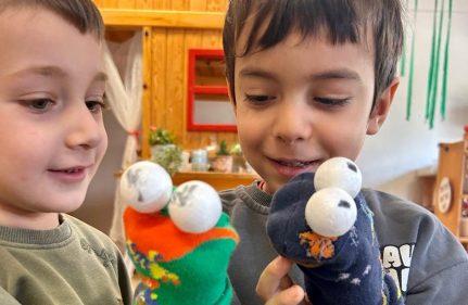 ÇOCUKLARIN DÜNYASINDA TİYATRO: HAYALDEN SAHNEYE